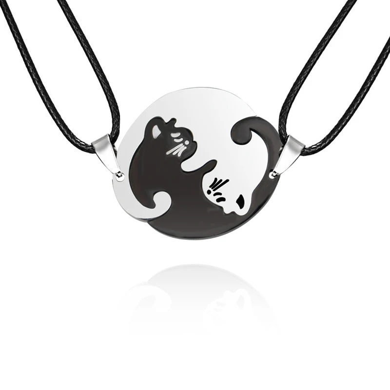 π€π€ Cute Black & White Cats Couple Keychain β For True Love! π±