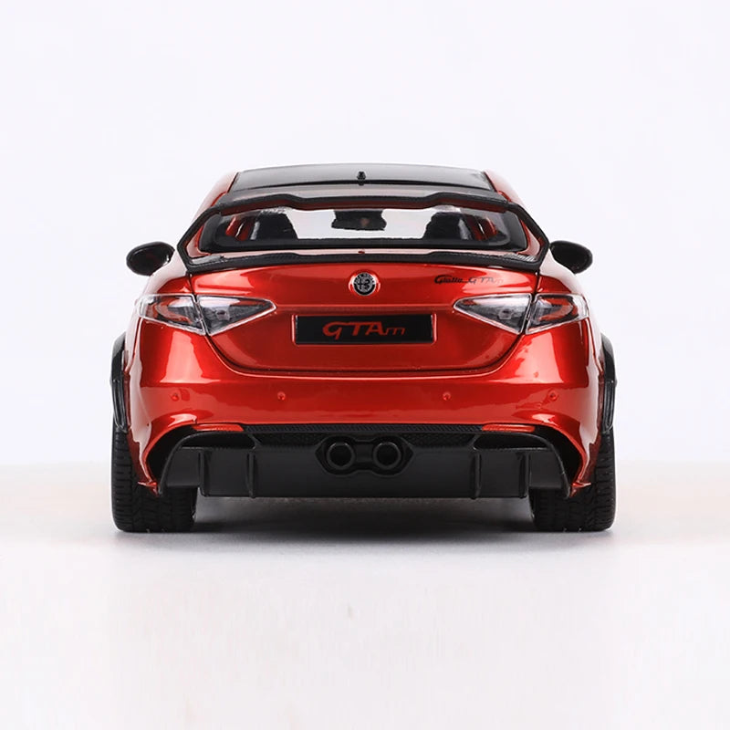 1:18 Alfa Romeo Giulia GTAm Diecast Model Car – Fully Functional Alloy Replica