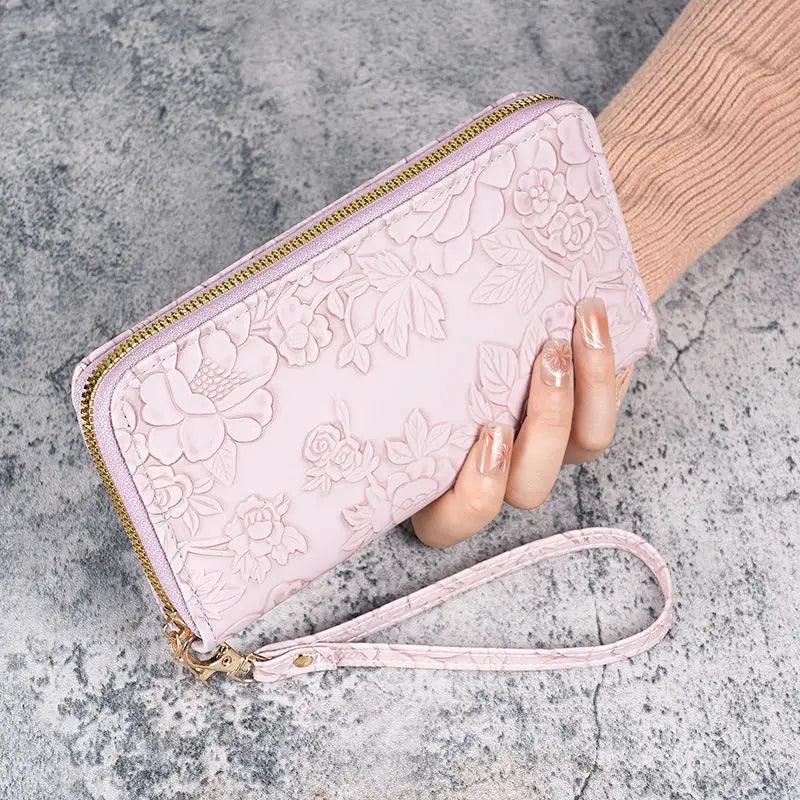 πΈβ¨ Elegant Floral Embossed Zipper Wallet β¨πΈ