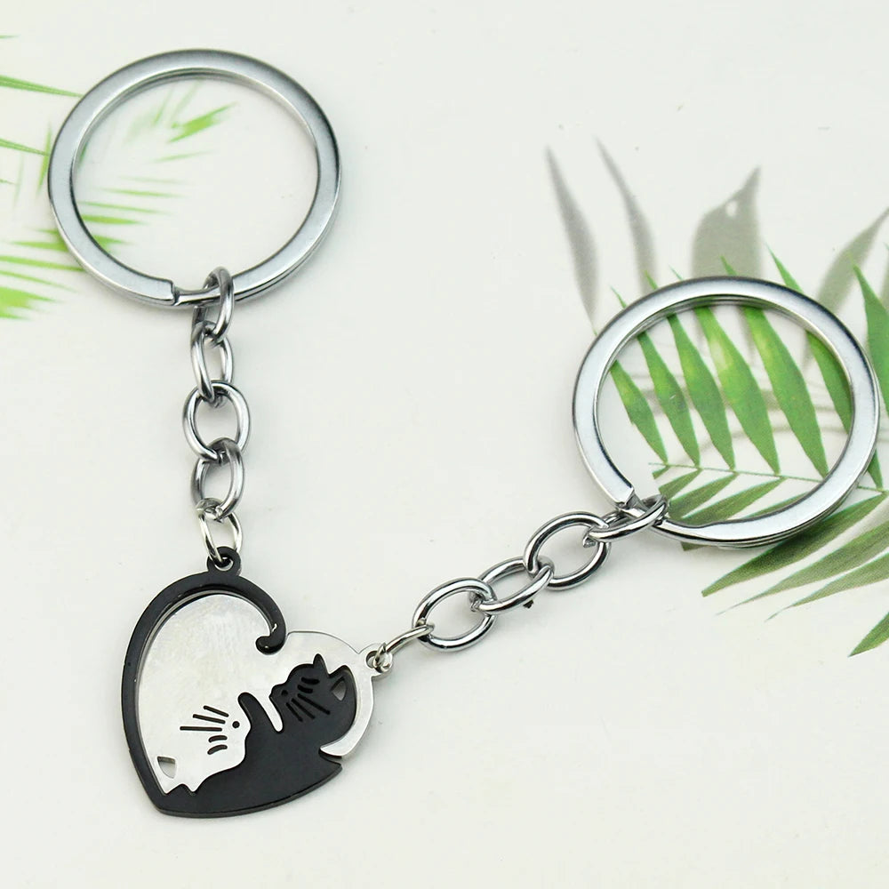 π€π€ Cute Black & White Cats Couple Keychain β For True Love! π±