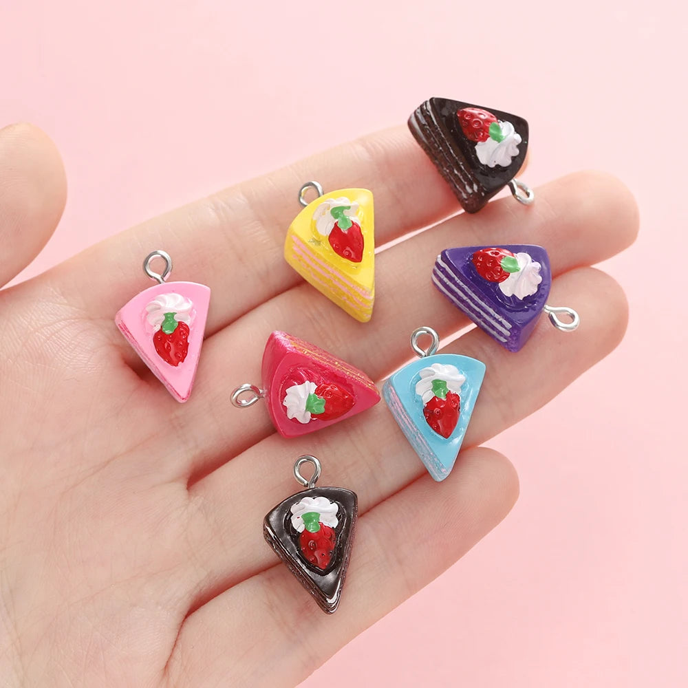 🍰✨Miniature Cake Slice Charms – Sweeten Your Style! ✨🍰