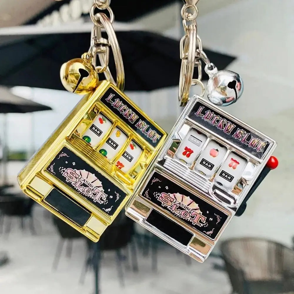 🎰✨ "LuckySpin™ Mini Slot Machine Keychain" ✨🔑