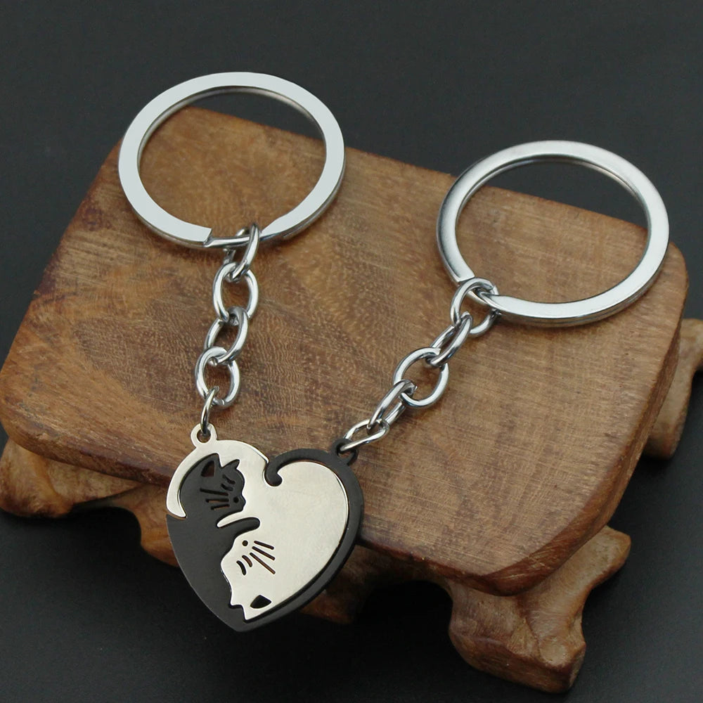 π€π€ Cute Black & White Cats Couple Keychain β For True Love! π±