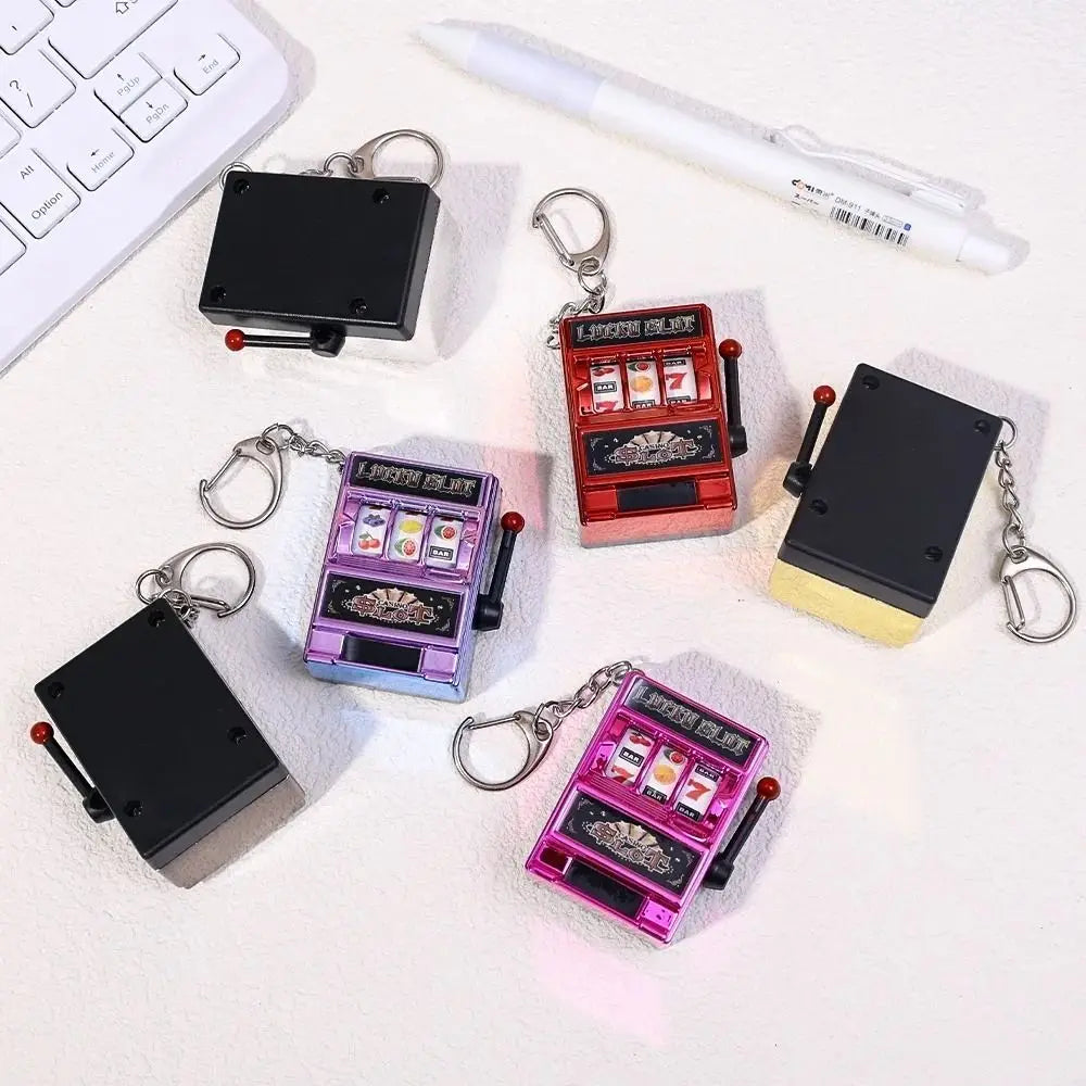 🎰✨ "LuckySpin™ Mini Slot Machine Keychain" ✨🔑
