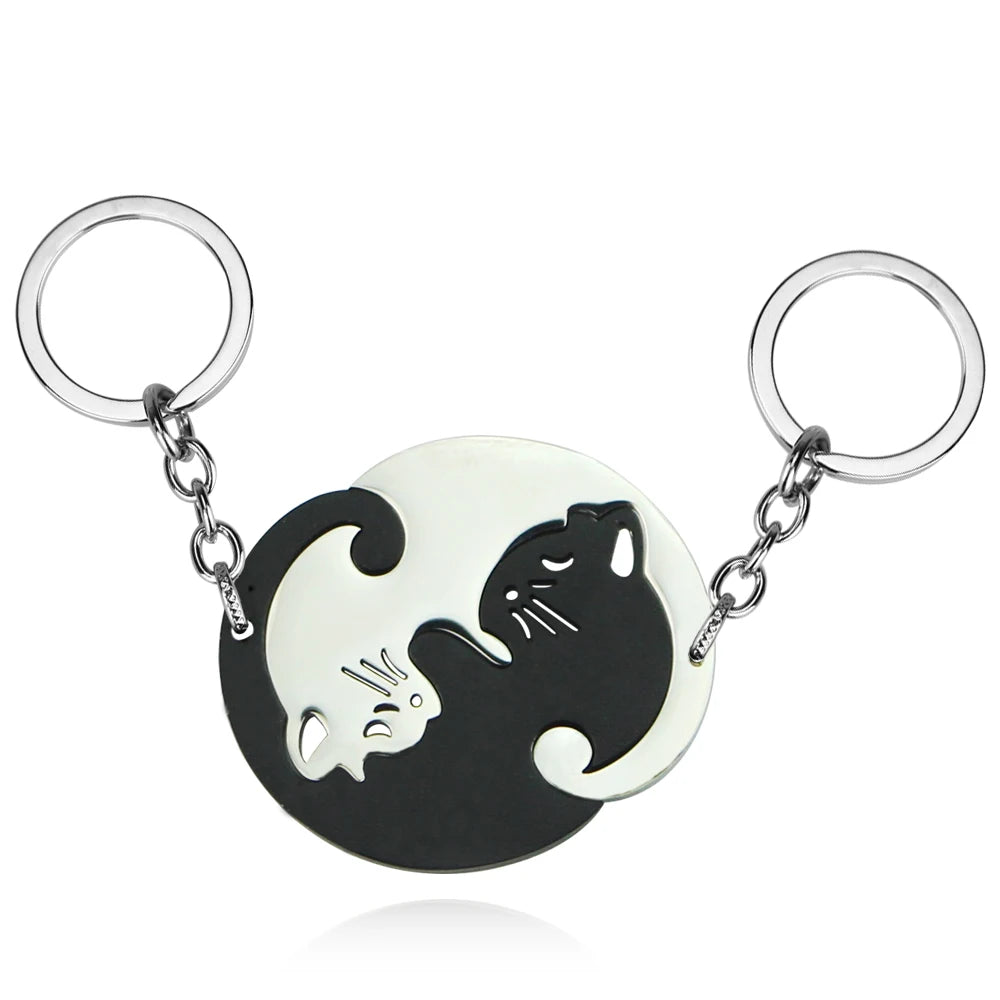 π€π€ Cute Black & White Cats Couple Keychain β For True Love! π±