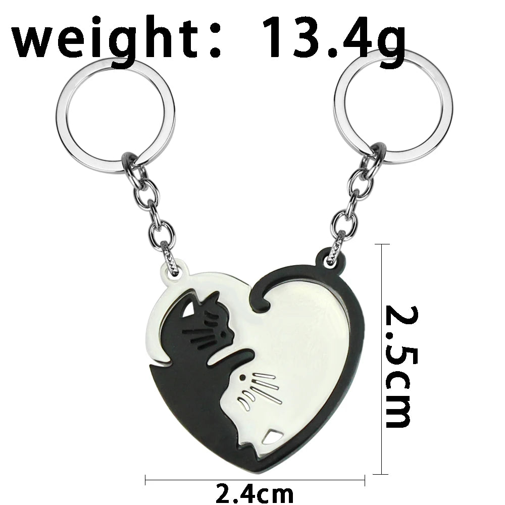 π€π€ Cute Black & White Cats Couple Keychain β For True Love! π±