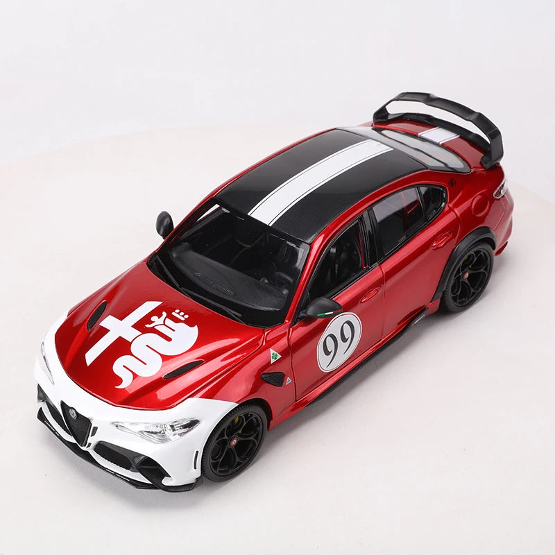 1:18 Alfa Romeo Giulia GTAm Diecast Model Car – Fully Functional Alloy Replica