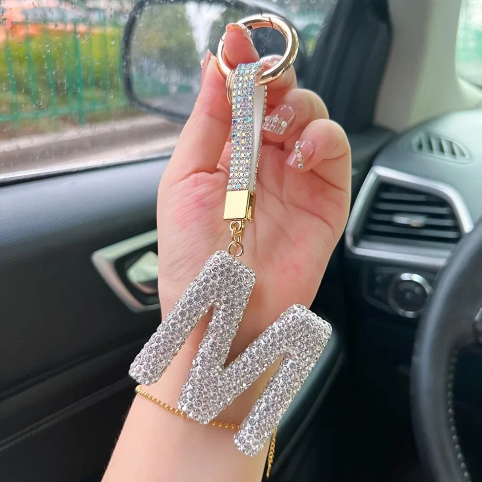 ✨ Sparkling Letter Keychain – Rhinestone Initial Charm ✨