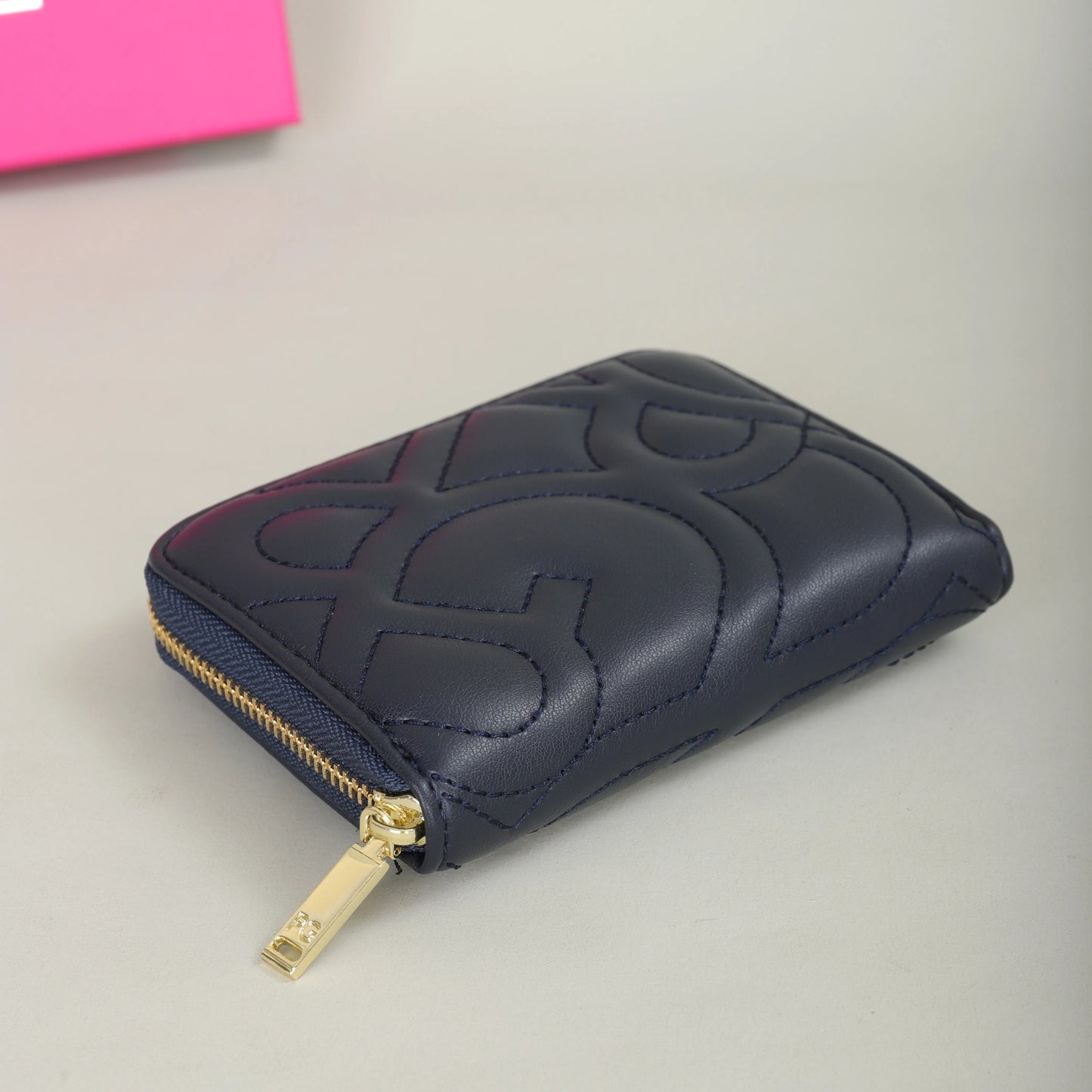 🖤 Quilted Midnight Blue Leather Wallet – Chic & Compact