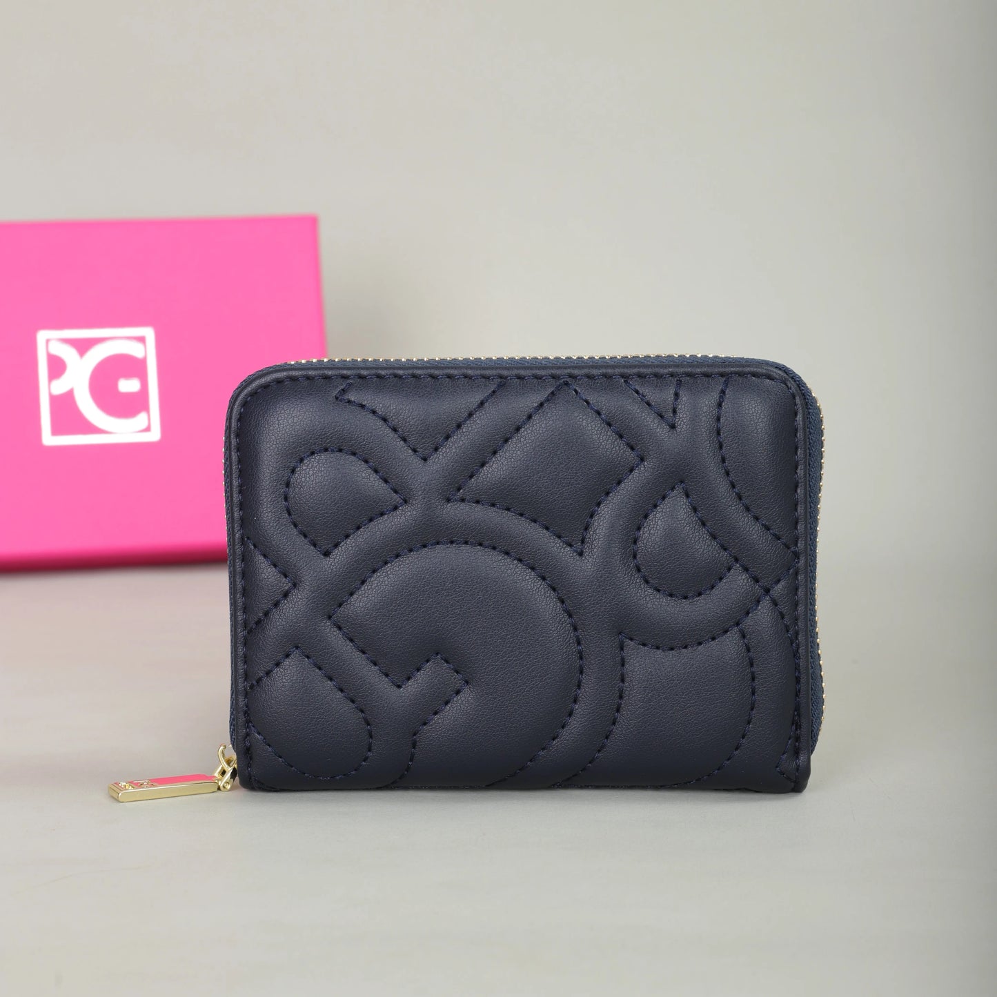 🖤 Quilted Midnight Blue Leather Wallet – Chic & Compact