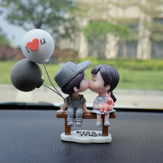 Romantic Couple Figurines