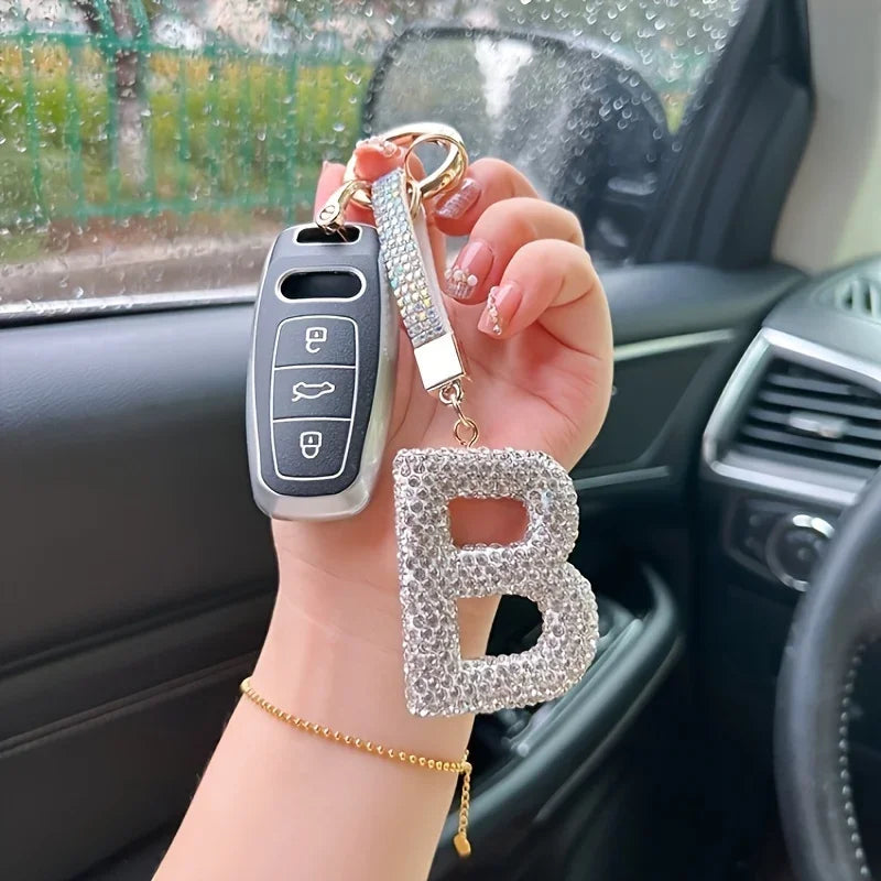 ✨ Sparkling Letter Keychain – Rhinestone Initial Charm ✨