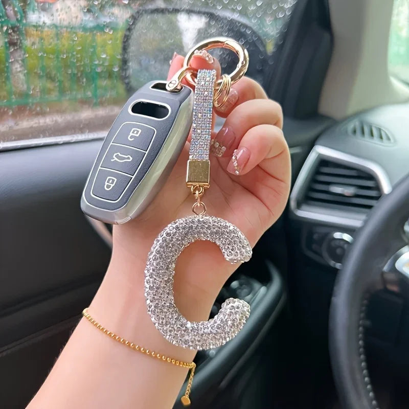 ✨ Sparkling Letter Keychain – Rhinestone Initial Charm ✨
