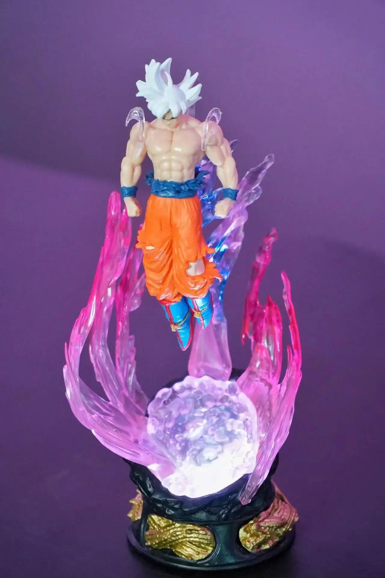 Ultra Instinct Goku LED Display Figure