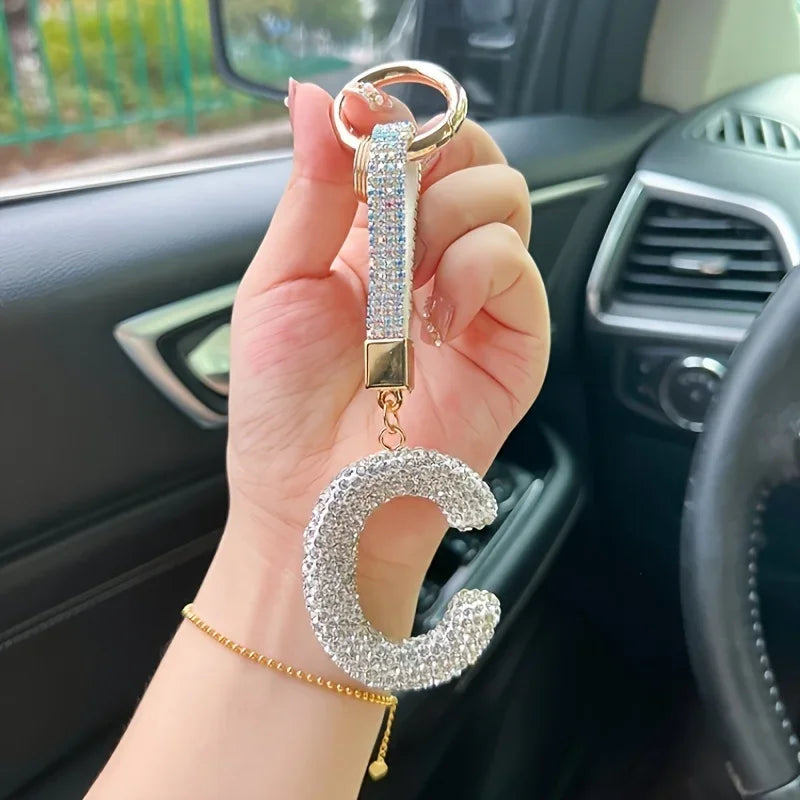 ✨ Sparkling Letter Keychain – Rhinestone Initial Charm ✨