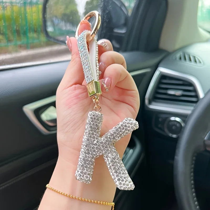 ✨ Sparkling Letter Keychain – Rhinestone Initial Charm ✨